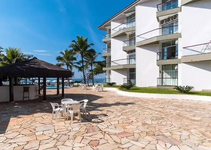 Praia das Toninhas Ubatuba Apto Pé na areia